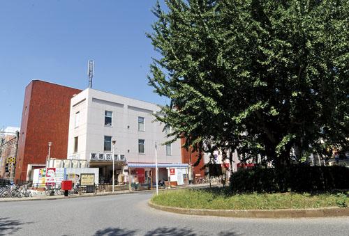 Other. "Takanekodan" a 7-minute walk to the station (photo). In a sunny day the bicycle to "Kitanarashino" station, Rain nimble access that can be selectively used and on foot to the "Takanekodan" station is attractive.