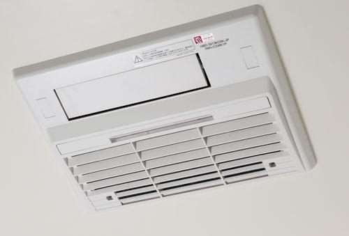 Cooling and heating ・ Air conditioning. Bathroom heating ventilation dryer equipped with a plasma cluster ion function. To remove the mold bacteria floating in the bathroom, To suppress the occurrence of mold. (Same specifications)