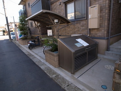 Other common areas. Bicycle storage and garbage dump ☆