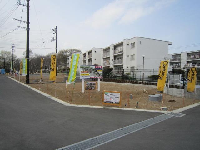 Local photos, including front road