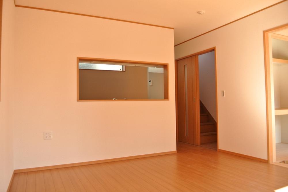 Living. (4 Building) same specification Ensure all building 15 quires more. Popular face-to-face kitchen. Spacious terrace.