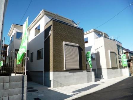 Local appearance photo. It is very stylish appearance.