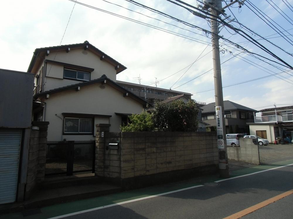Local appearance photo
