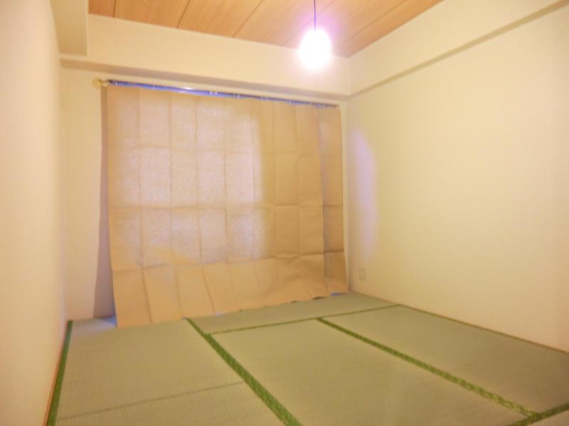 Living and room. Tatami is I feel good