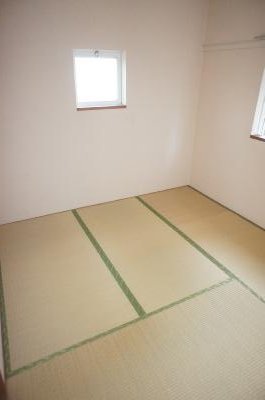 Living and room. It settles down Japanese-style room.