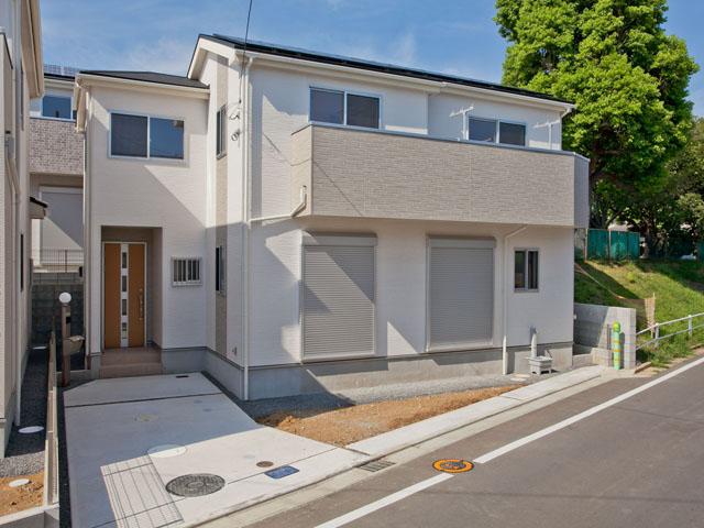 Local appearance photo. Preview being accepted