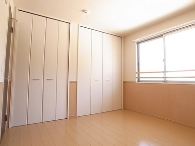 Other room space. Large closet, Also peace of mind towards the things retention