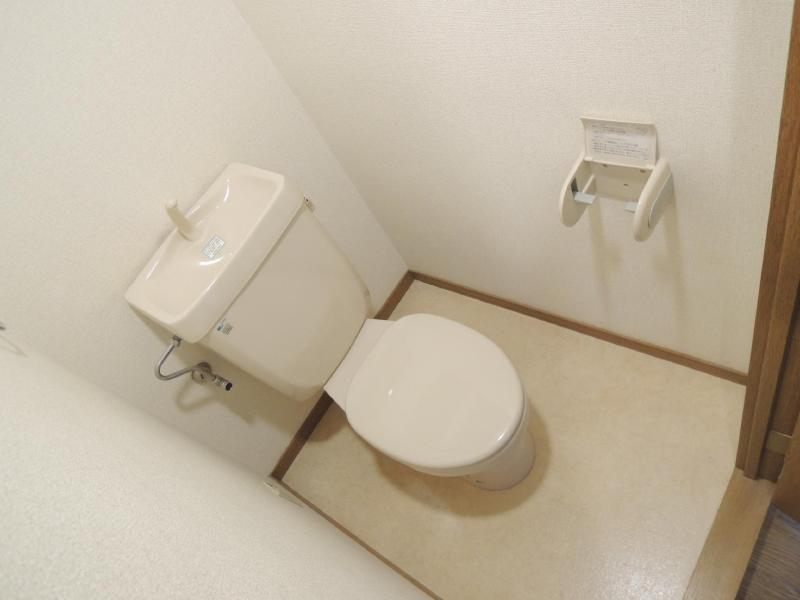 Toilet. Bus toilet by ・ Renovation is complete