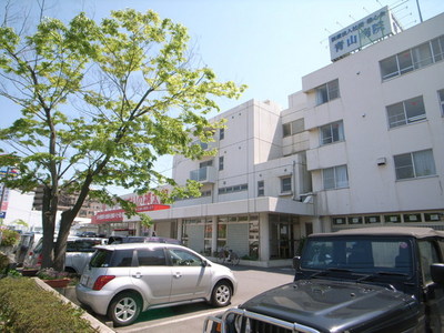 Hospital. Aoyama 783m to the hospital (hospital)