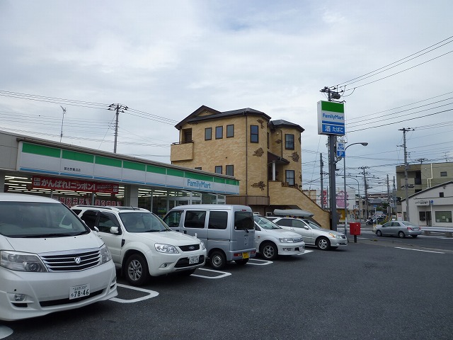 Convenience store. FamilyMart Narashino Saginuma store up (convenience store) 133m