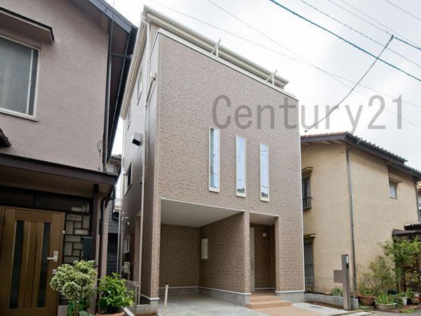 Local appearance photo. Protect the important car built-in garage