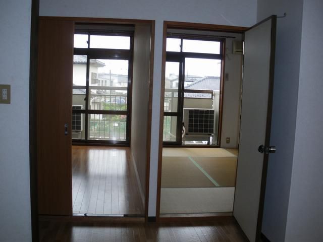 Living and room. Is a south-facing room. 