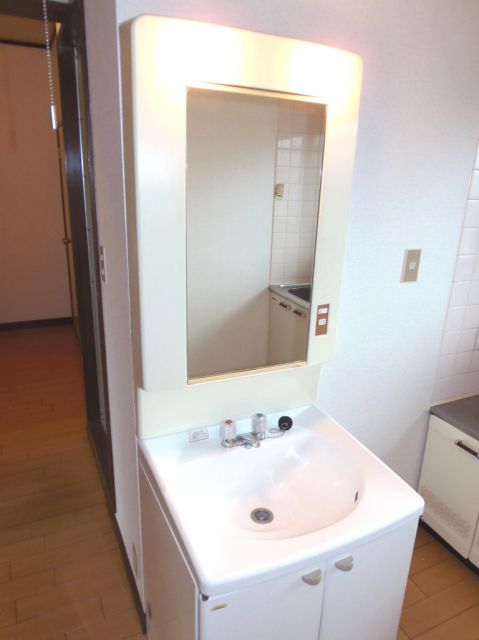 Washroom. It is with convenient independent wash basin.