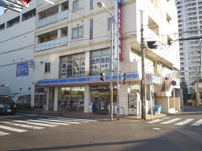 Convenience store. 70m until Lawson Funabashi Minatomachi store (convenience store)