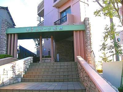 Entrance. Common areas