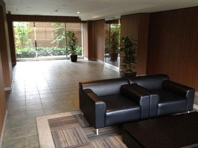 Other common areas. Lobby lounge of the calm atmosphere is also useful in answering the visitor