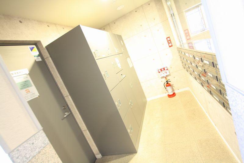 Other common areas. Courier BOX There