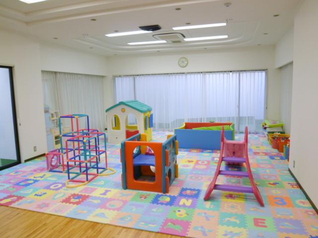 Other common areas. What Kids Room equipped