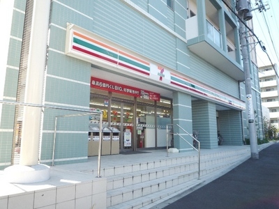 Convenience store. 0m to Seven-Eleven Hongo-cho (convenience store)