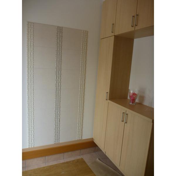 Entrance. Same construction reference photograph