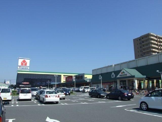 Supermarket. Maruetsu until Higashinarashino shop 538m