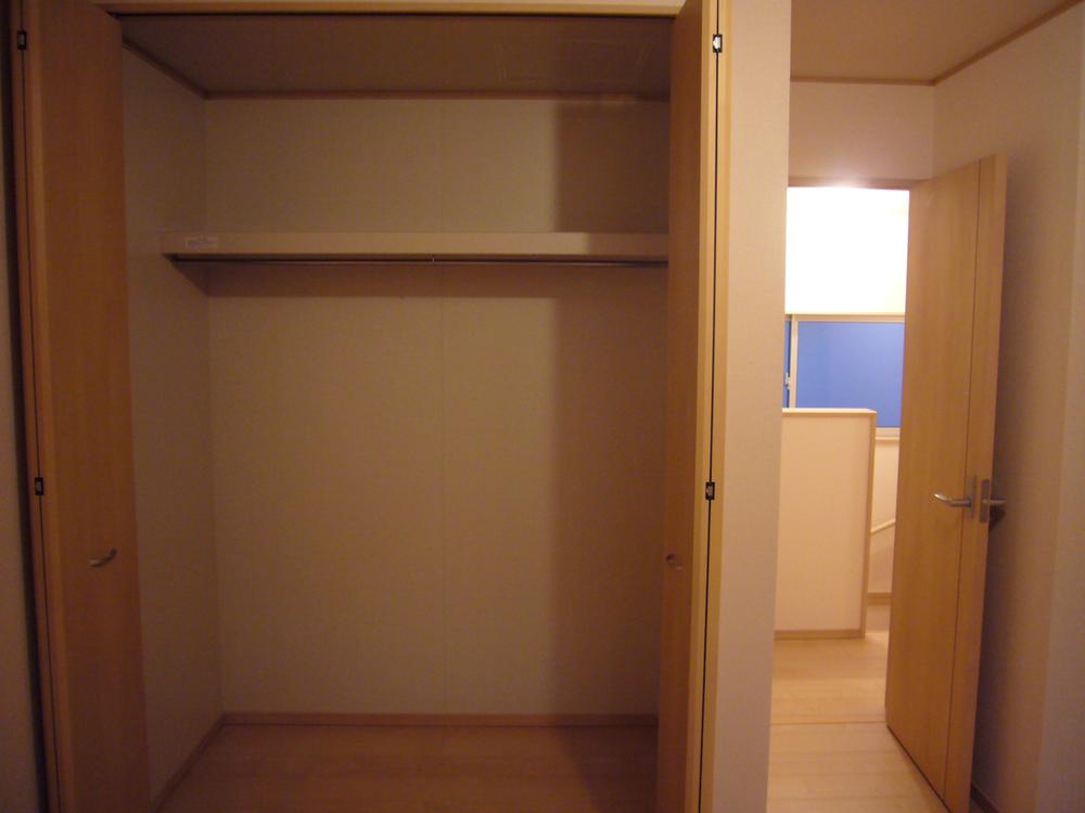 Non-living room. Indoor (11 May 2013) Shooting