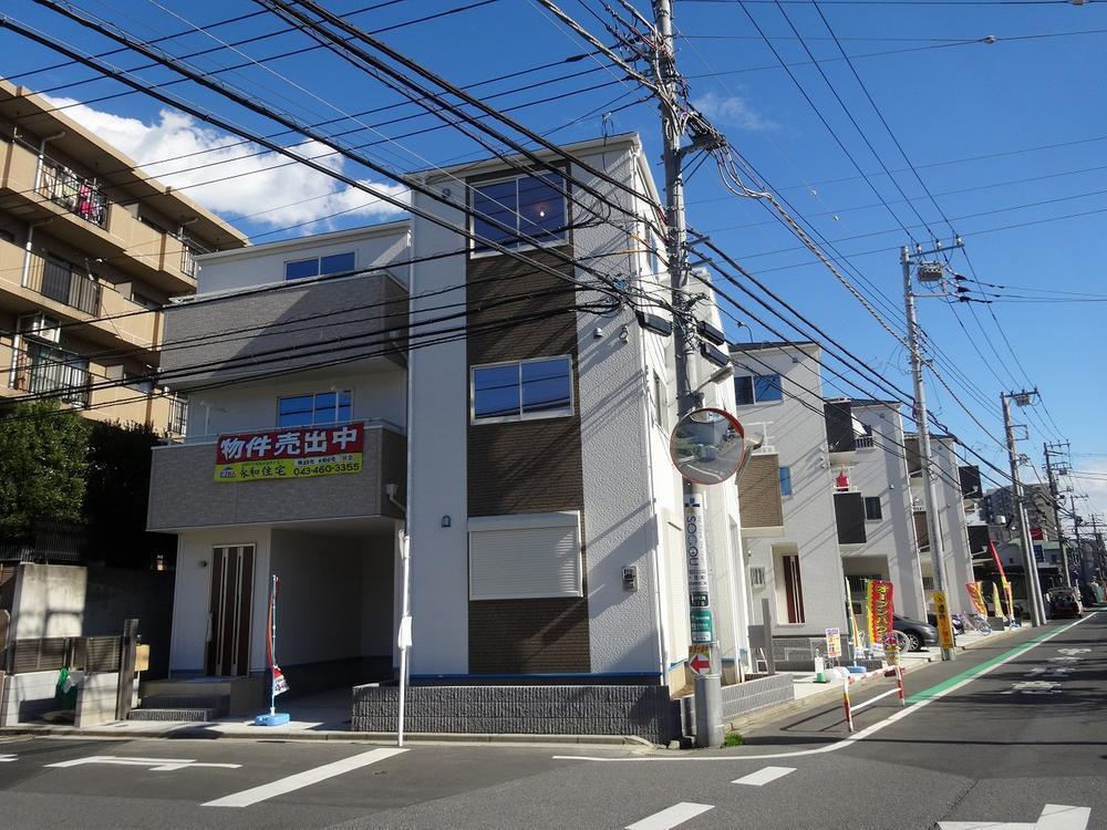 Local appearance photo.  ☆ Every week in the Saturday, Sunday and public holidays are held open house ☆ Local (11 May 2013) Shooting