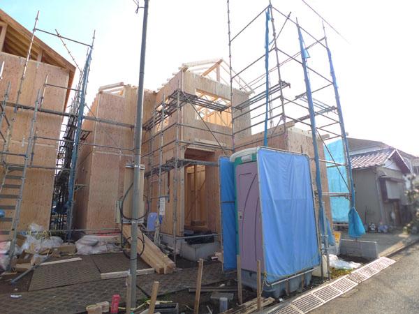 Local appearance photo. 1 Building