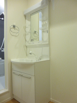 Washroom. Independent wash basin ☆ There Shampoo dresser function