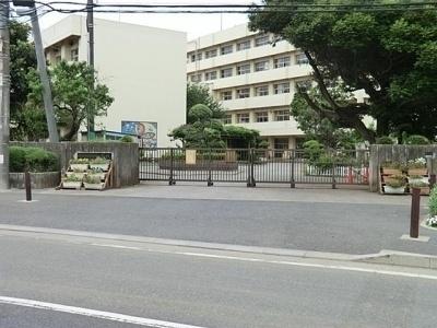 Primary school. 1110m Funabashi Municipal Tsuboi elementary school to Funabashi City Tsuboi Elementary School