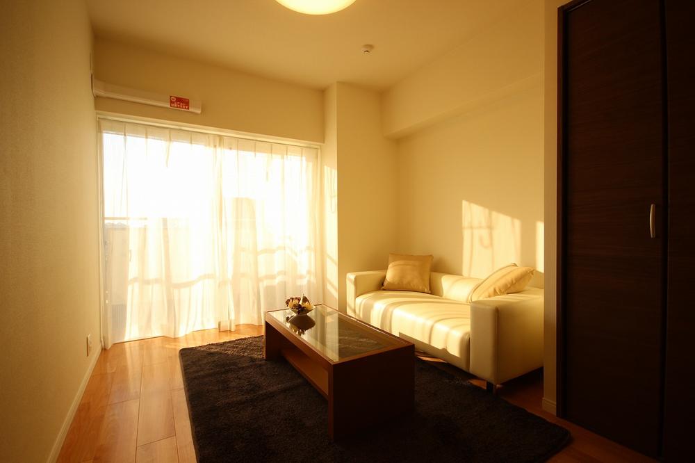 Non-living room. It is with glad and some furniture