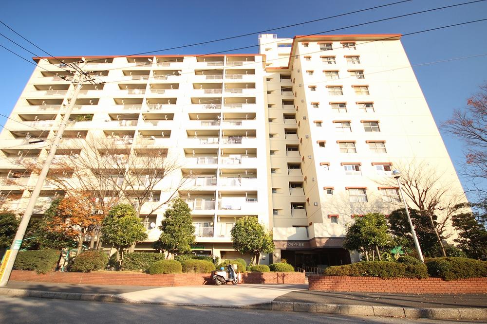 Local appearance photo. Big community