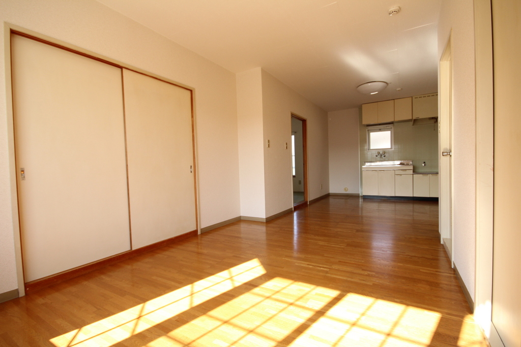 Living and room. Because next to the living room is a Japanese-style room, It is the coming season is kotatsu