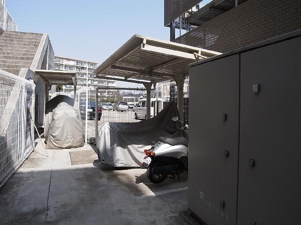 Other common areas. Bike shelter