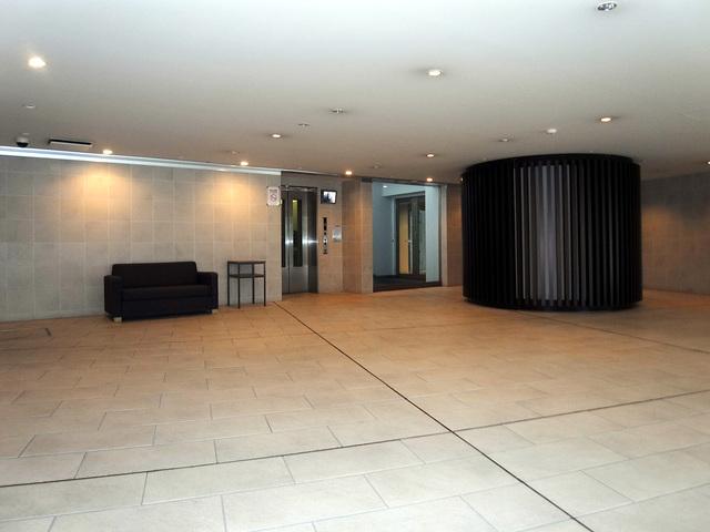 lobby. Open-air lobby overlooking the courtyard