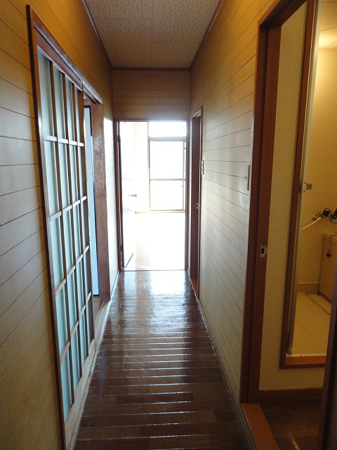 Living and room