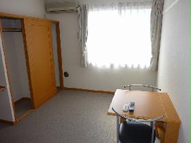Living and room. Air conditioning, curtain, table, Chair, Storage rooms
