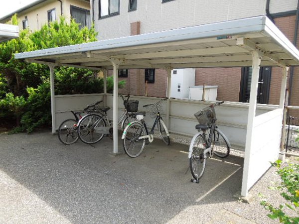 Other common areas. Bicycle-parking space