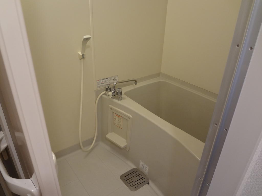 Bath. Reheating bus, With bathroom ventilation dryer