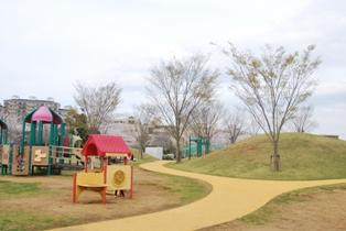park. Until Mizunoe park 870m (March 2013 shooting)