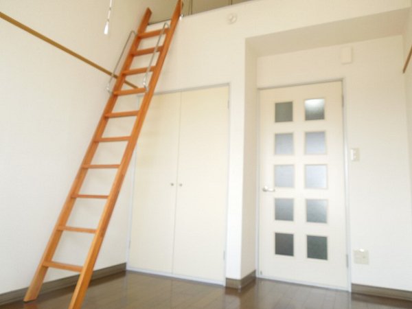 Other room space. Western style room
