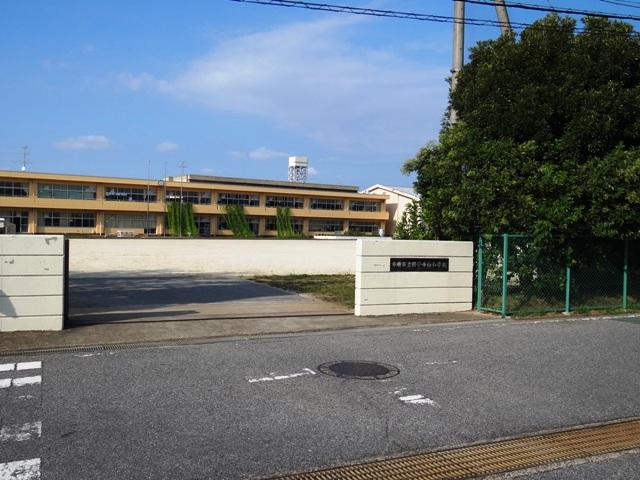 Primary school. Ichihara Municipal Kokubunjidai to elementary school 939m