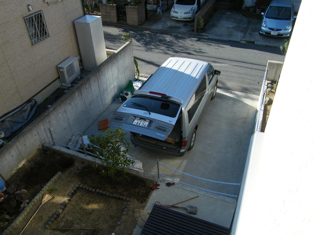 Parking lot