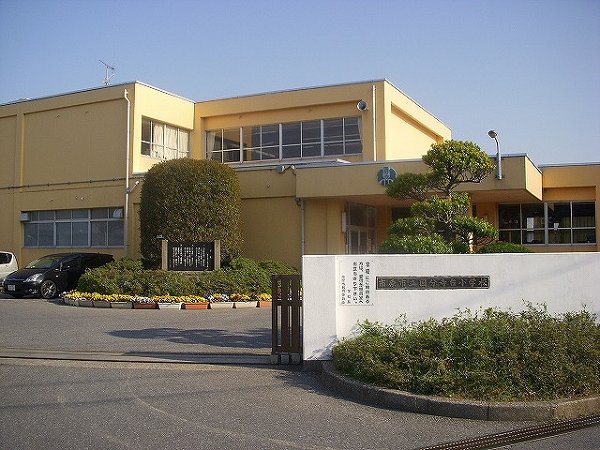 Primary school. Kokubunjidai up to elementary school (elementary school) 380m