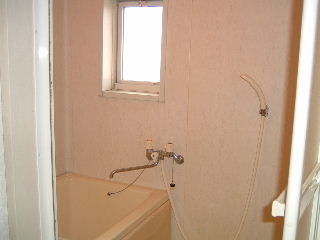 Bath. Bathroom there is a ventilation window