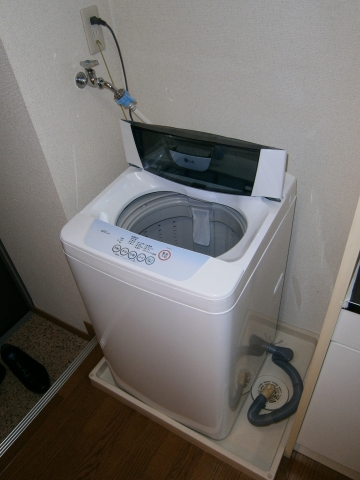 Other Equipment. Fully automatic washing machine