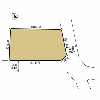 Compartment figure. Is a corner lot.  Southwest side of public roads, Width about 5m southeast side of public roads, Width about 5m