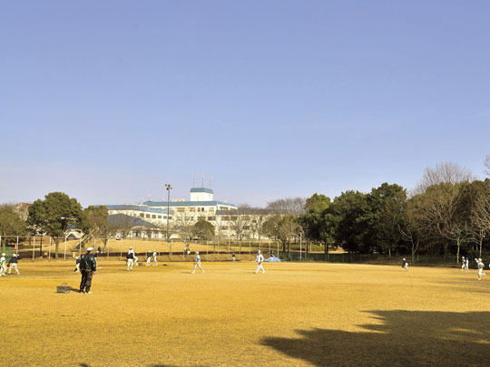 park. 470m composite play equipment to Daimisaki park, Spring play equipment, Sandpit, Equipped such as horizontal bar.