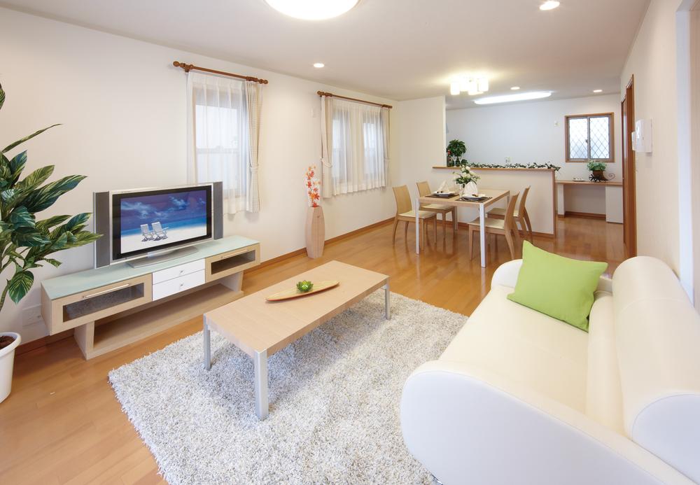 Same specifications photos (living). The living room stairs and counter kitchen and family everyone lead plan are available.