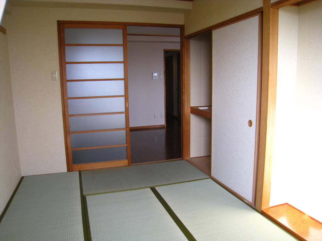 Living and room. Is a Japanese-style room